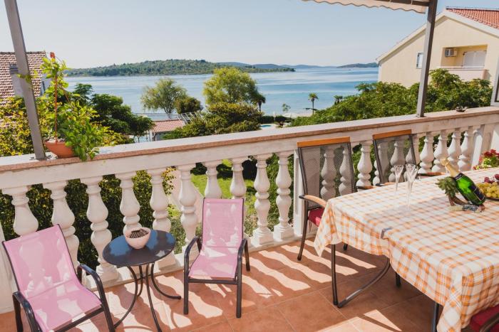 Apartments by the sea Srima - Vodice, Vodice - 17161