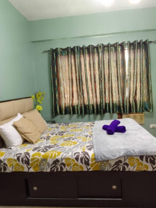 Affordable Transient in Valley Golf near Emperor Events Place