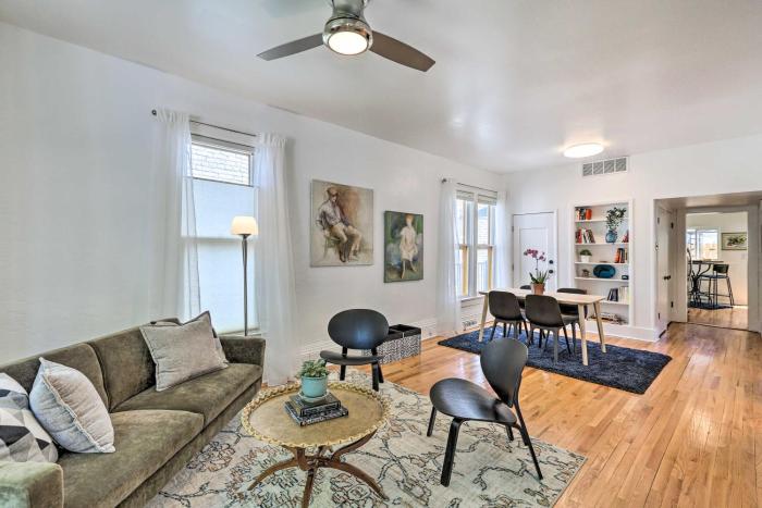 Furnished Patio Enchanting Denver Cottage!