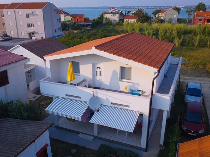 Apartments with parking space Nin, Zadar - 17784