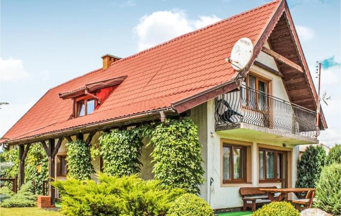 Amazing Home In Ruciane-nida With 3 Bedrooms, Sauna And Wifi