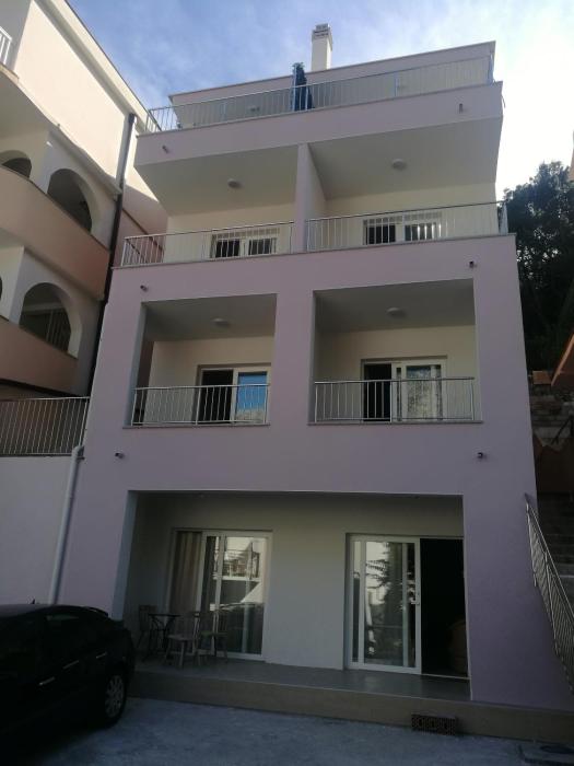 Apartments by the sea Drvenik Donja vala, Makarska - 18027