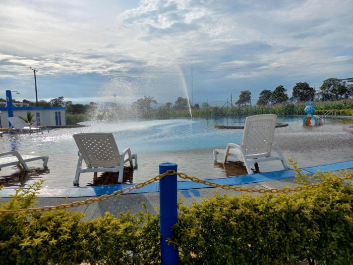 aparta hotel turístico a 2 km parque del café