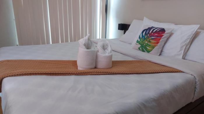 cozy 2 Bedrooms one oasis fullyfurnished back SM Mall Ecoland