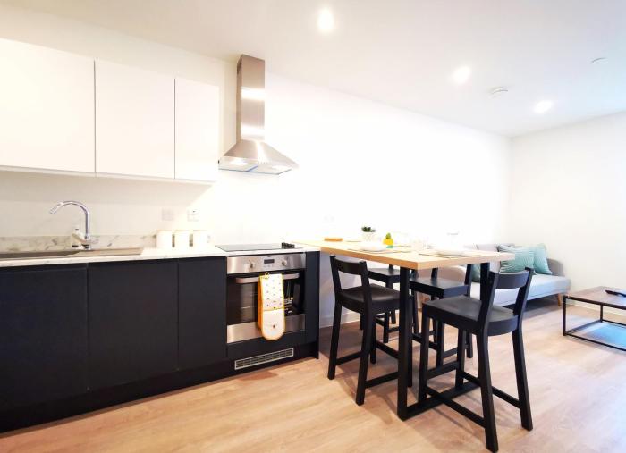 Brand New Holiday Apartment In The Heart Of Manchester City Centre  3 Minutes Walk to Deansgate Victoria Station