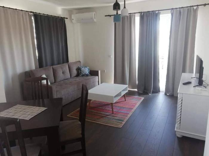 B&B APARTMENTS