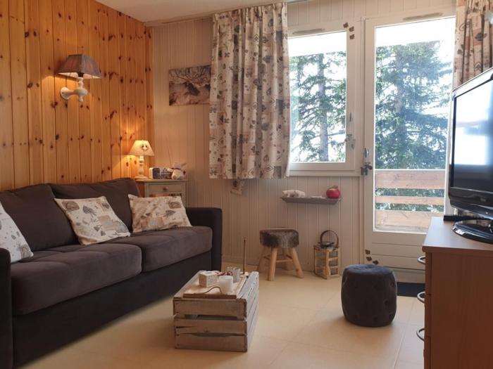 Appartement lumineux 45 pers. Proche des pistes avec parking couvert - FR-1-275-151