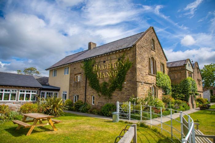 Haighton Manor - Brunning and Price