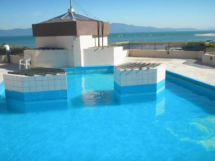 Apartamento vista mar, Ponta das Canas com duas piscinas