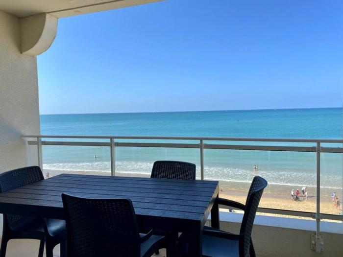 Appartement avec balcon-terrasse, parking privatif et accès plage à Longeville-sur-Mer - FR-1-336-28