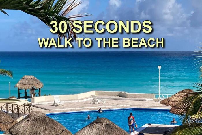 Cancun Oceanfront, Entire Apartment