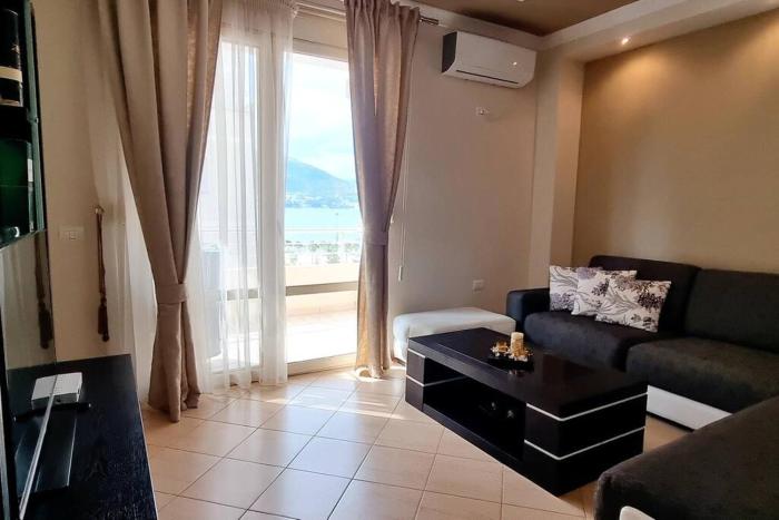 Sea view apartment 105m² in Vlore