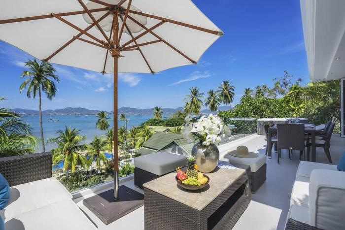 Villa Nirvana - Beachfront Tropical Chic 4BR Haven in Cape Panwa, Phuket