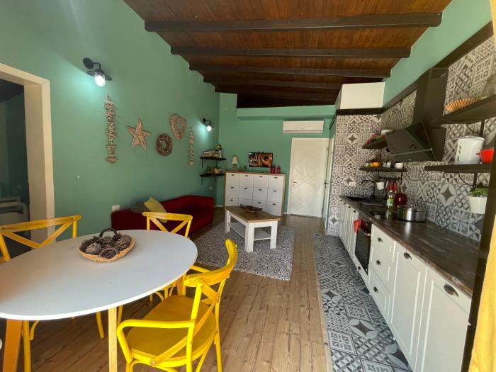 Twins house Gjirokaster