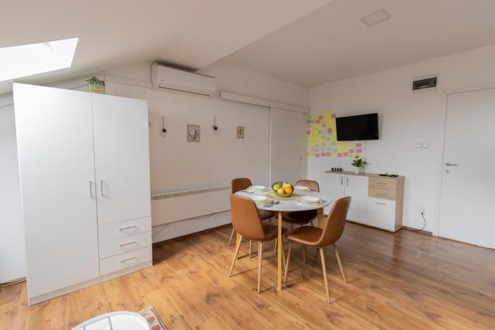 Hill apartman - MAKSIMIR Rebro