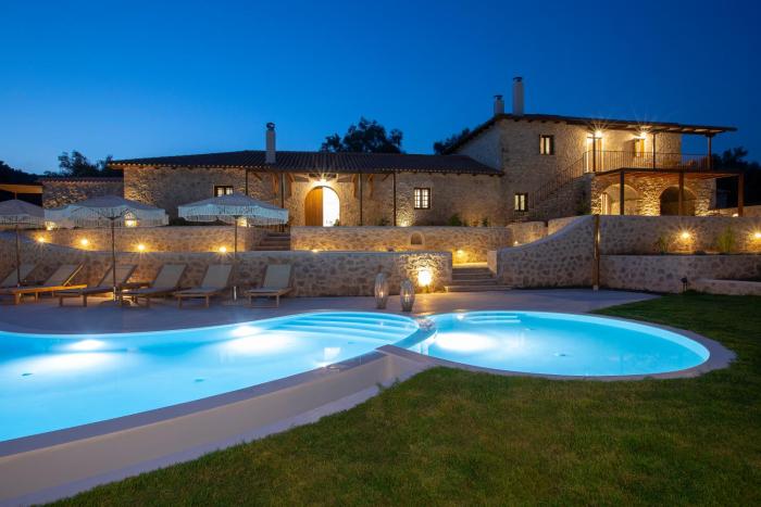 Luxury Villa Happynest