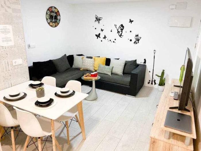 Apartment in Alicante downtownEl Postiguet beach