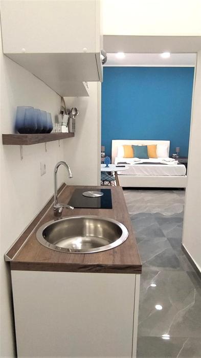 TRACK 60 - PRIVATE ROOMS GARIBALDI