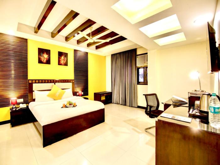 Lime Stays B&B GK-2 at Greater Kailash Metro South Delhi nearby SaketCity