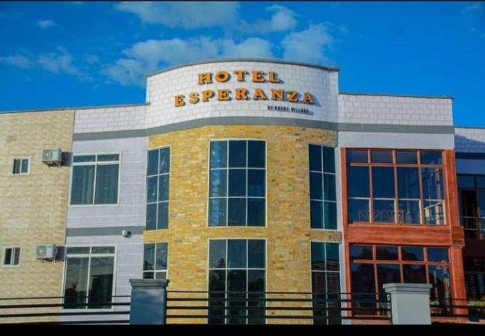HOTEL ESPERANZA