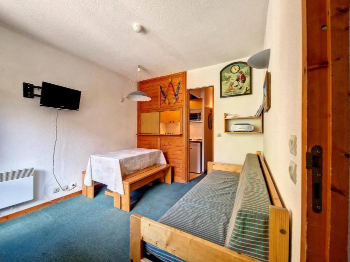 Appartement cosy, accès direct pistes, 2-4 pers - FR-1-518-135