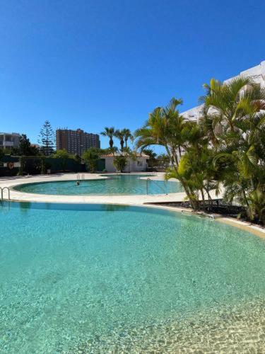 Luxury San Marino apartment & pool view