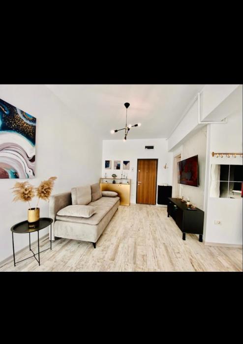 Selena Apartment by Tomis Villa