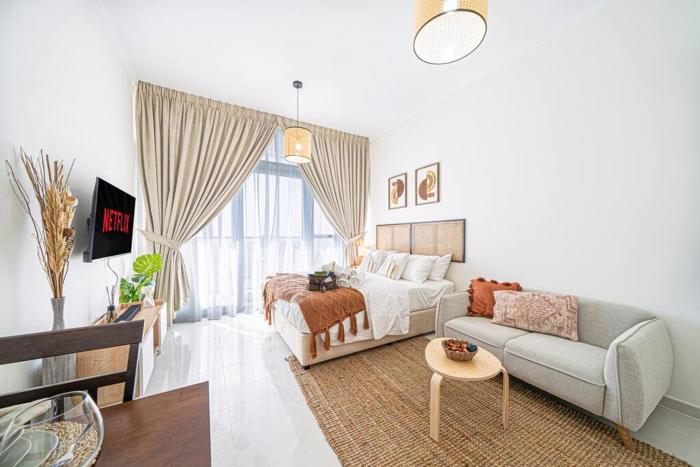 Boho Styled Golf Retreat Studio Damac Hills