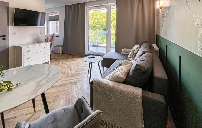 Beautiful apartment in Gdansk with WiFi and 1 Bedrooms