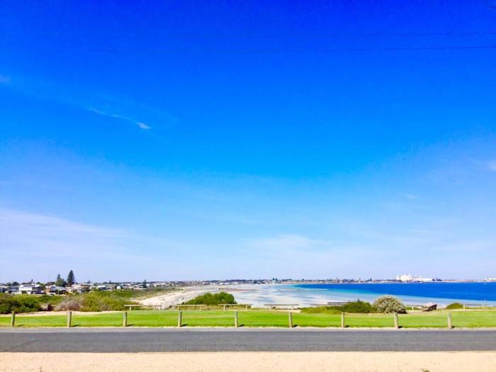 SALT @ North Beach WALLAROO (absolute beachfront)