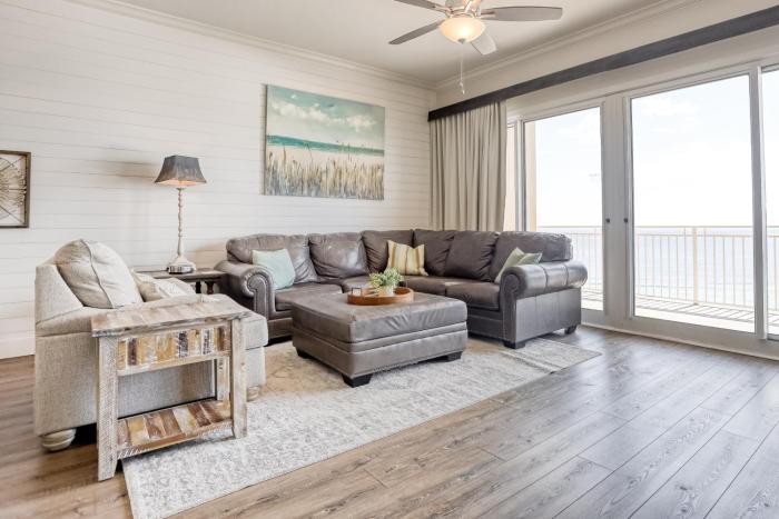 Sterling Beach 705 - Happy