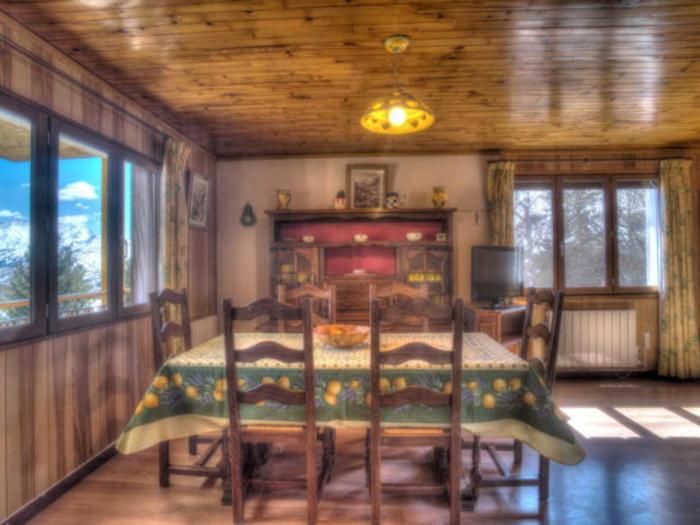 Grand appart 2 chambres à La Toussuire, ski aux pieds, 6 pers, balcon sud + WiFi - FR-1-417-146