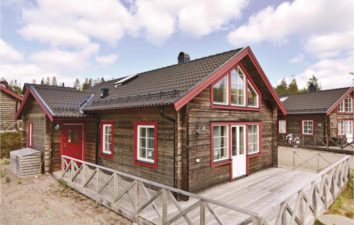 3 Bedroom Beautiful Home In Sälen