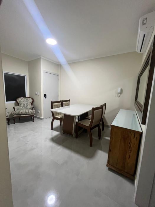 ApartamentoGuarujá a menos de 100 metros da praia
