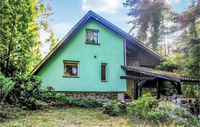 Gorgeous Home In Kaminsko With House A Panoramic View