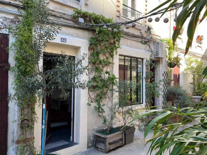 Cité Pilleux - Cozy Apartment in a private lane