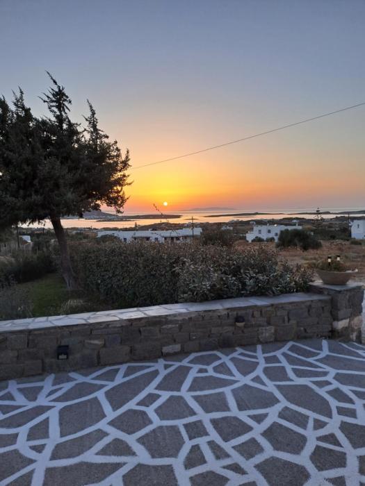 Traditional house paros