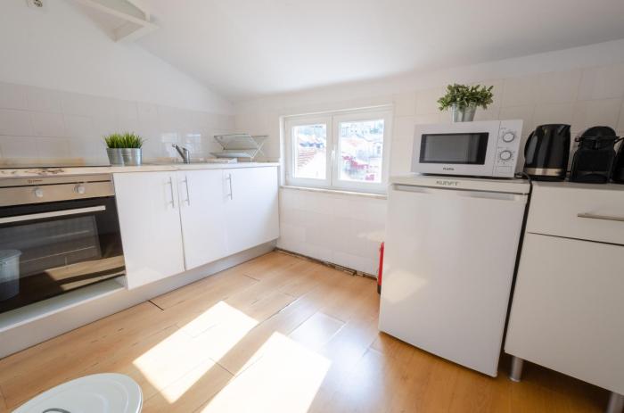 118 D - Lisbon Avenida Roof Apartment