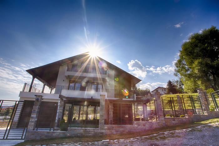 MOUNTAIN HILL LUXURY VILLA