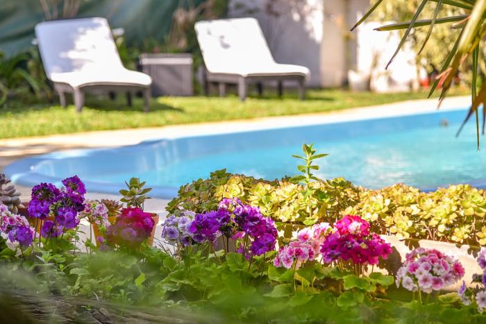 Casa en los troncos Parque Primavesi.