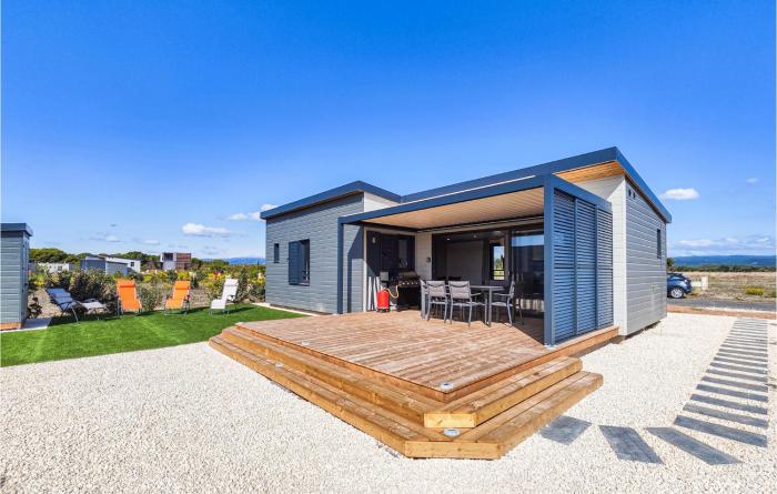 Gorgeous Home In Olonzac With Kitchen