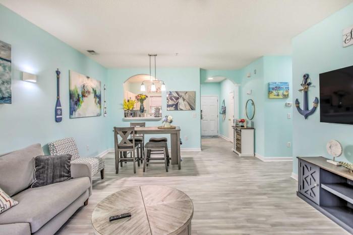 Modern Condo at Barefoot Golf Resort with Patio