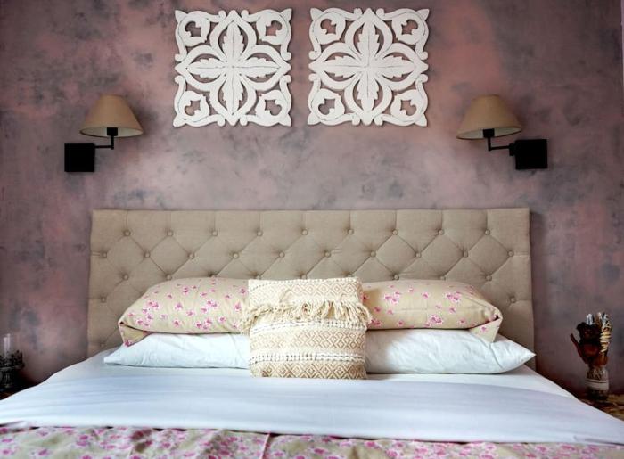 Modern 2BR Apt Near Park & Train Station in Old Town w Free Parking