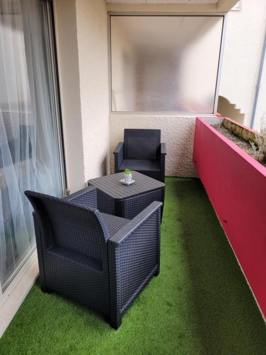 Appartement rénové près république