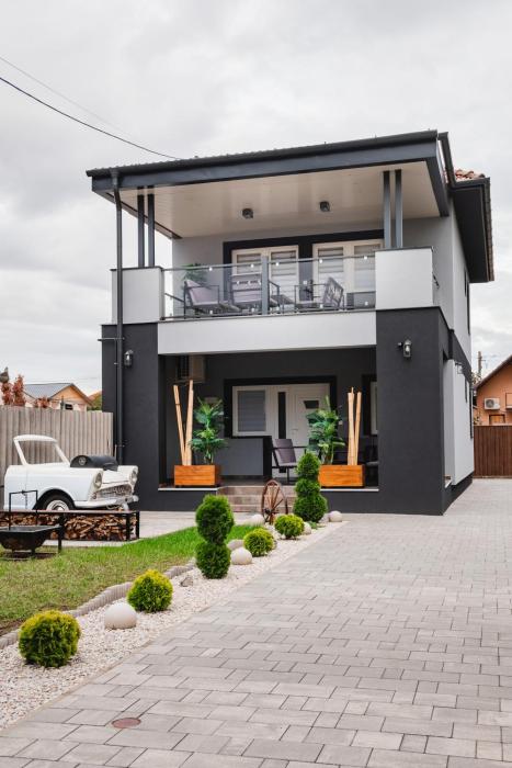 Reborn Lux Apartments