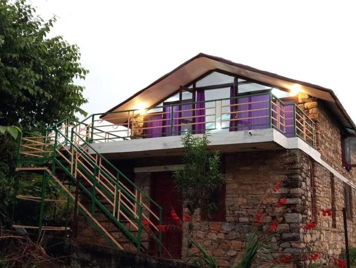 BAANZ CABIN - managed by The Silver Oak Place