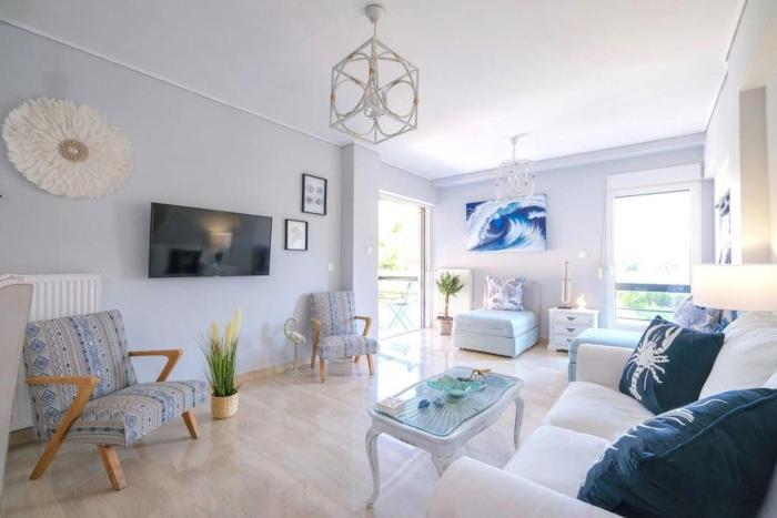 Beach luxe in Glyfada, Athens riviera by GHH