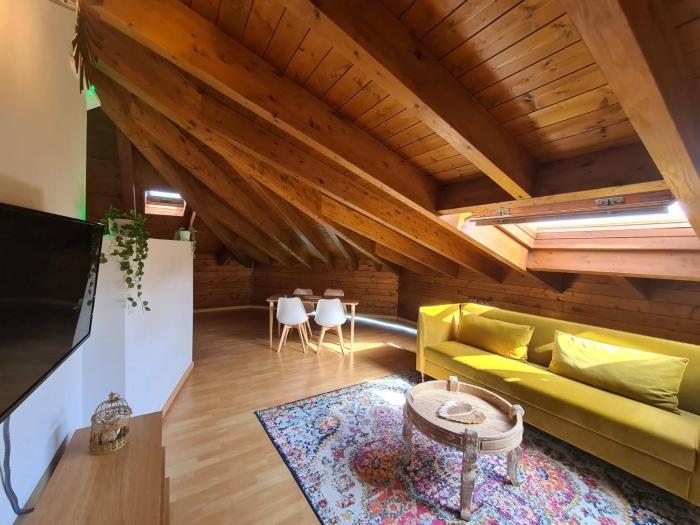 Dos Torres Ático abuhardillado en Calle Alfonso I