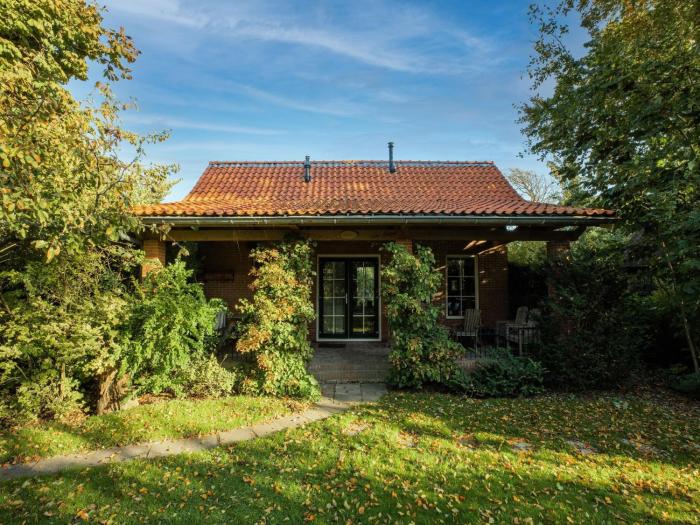 Holiday Home in Wijnaldum near Harlingen Harbor