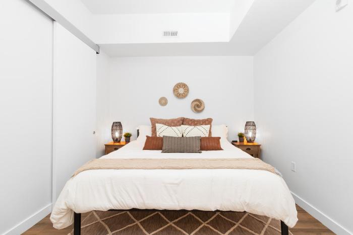 Near Downtown, MOUNTAIN VIBES, GIG Wi-Fi Business